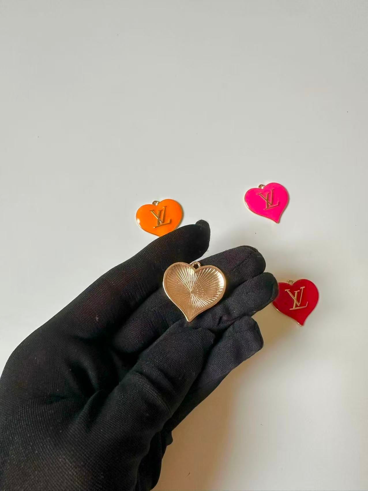 Craft 30MM LOVE LV Metal Pendant Accessory For Handmade DIY Goods