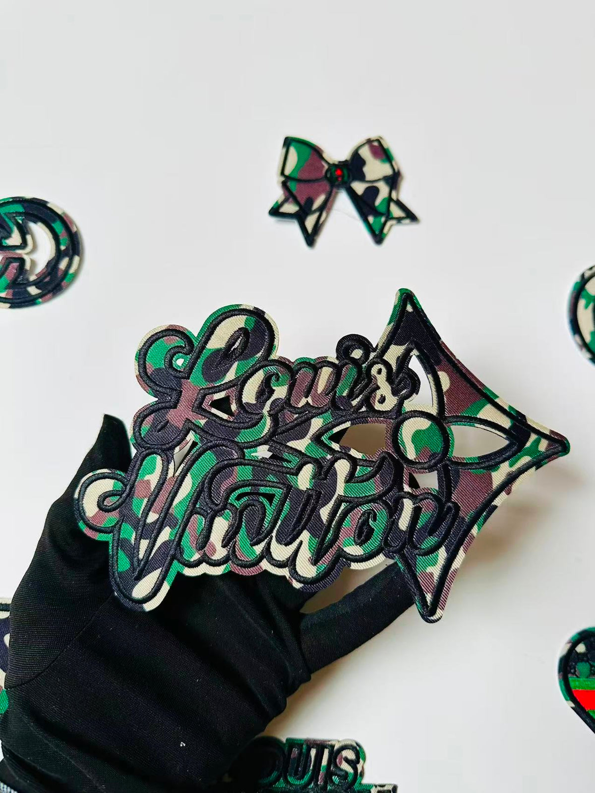 Craft Camouflage Embroidery Jacquard Patches For Customized Apparel and Clothing